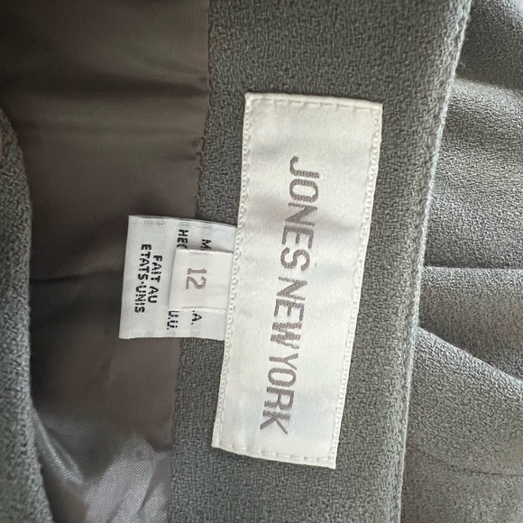 🔥🔥Jones New York Women's Sage 4 Button 100% Wool Lined Blazer - Size 12 see des - Picture 4 of 5